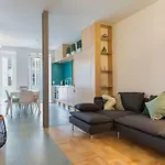 Lovelystay - Wide & Bright 4 Families